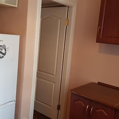 Apartment Gospitalna Street 2 Київ Екстер'єр фото